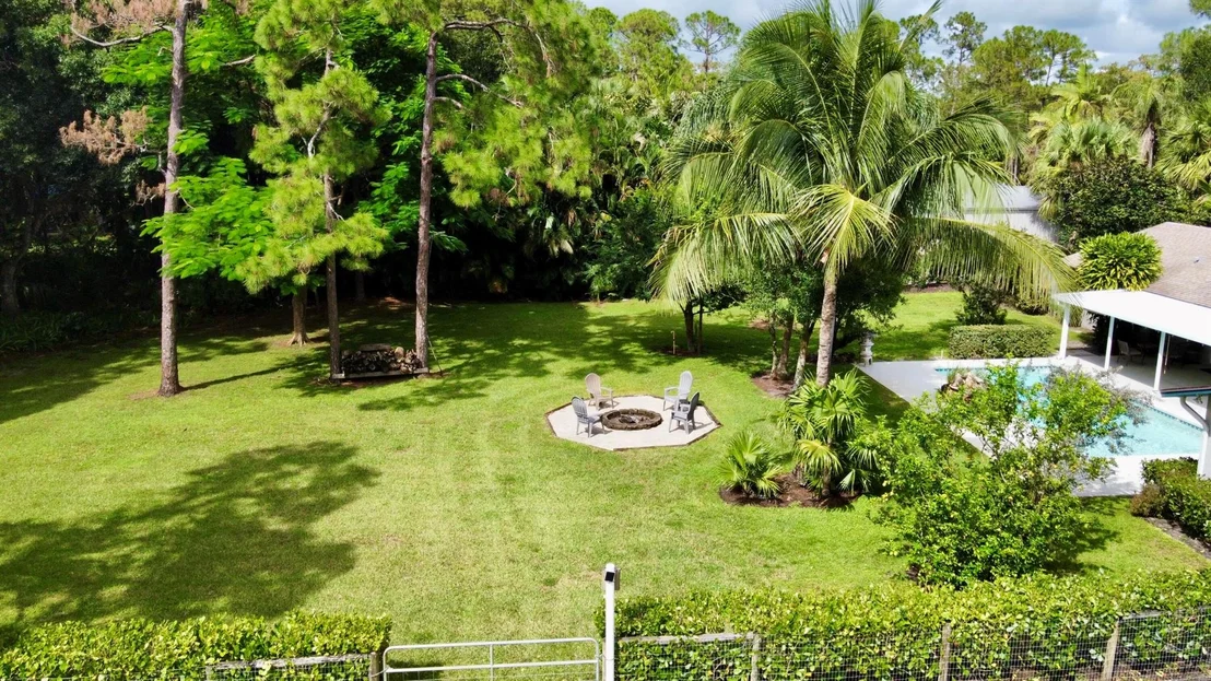 Photo of 17827 126 Terrace N
