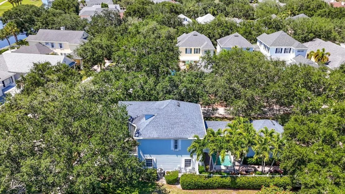 Photo of 211 Barbados Drive