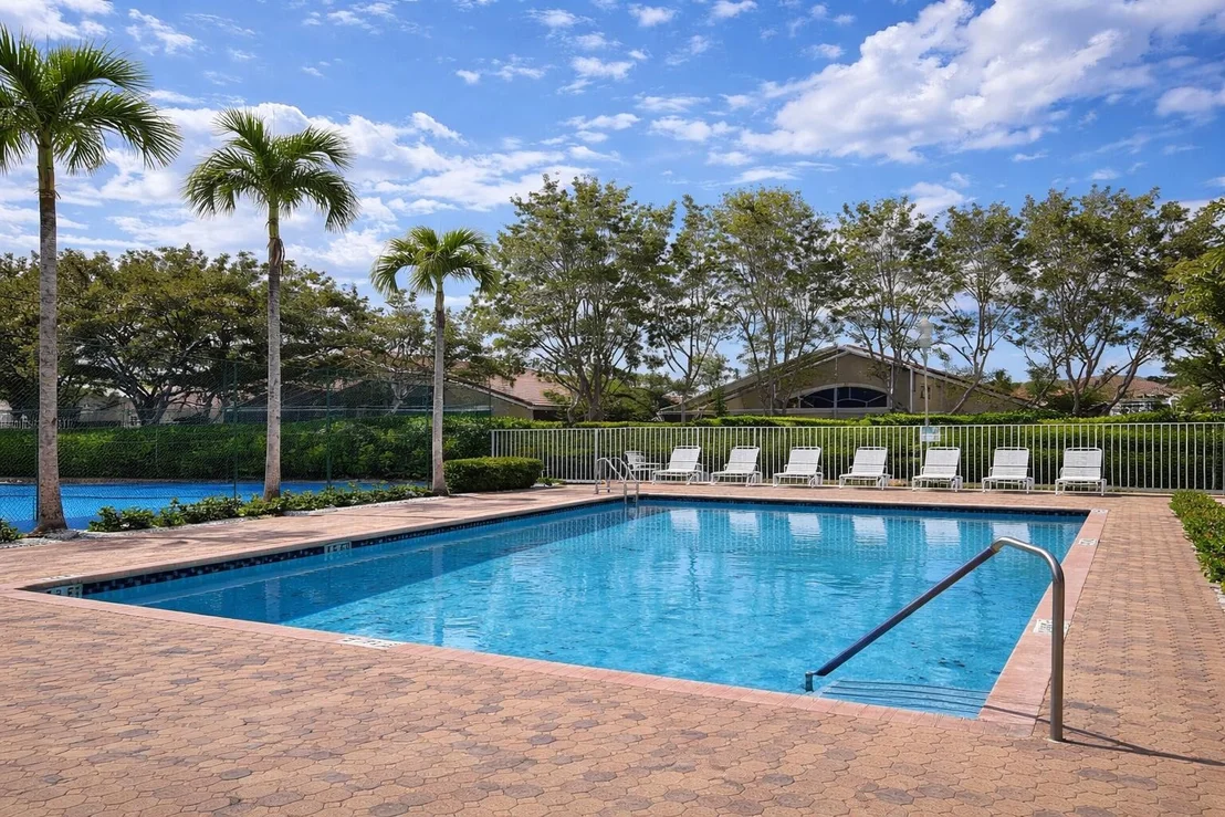 Photo of 12131 Dunhill Drive