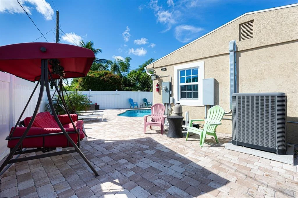 Photo of 802 Small Drive
