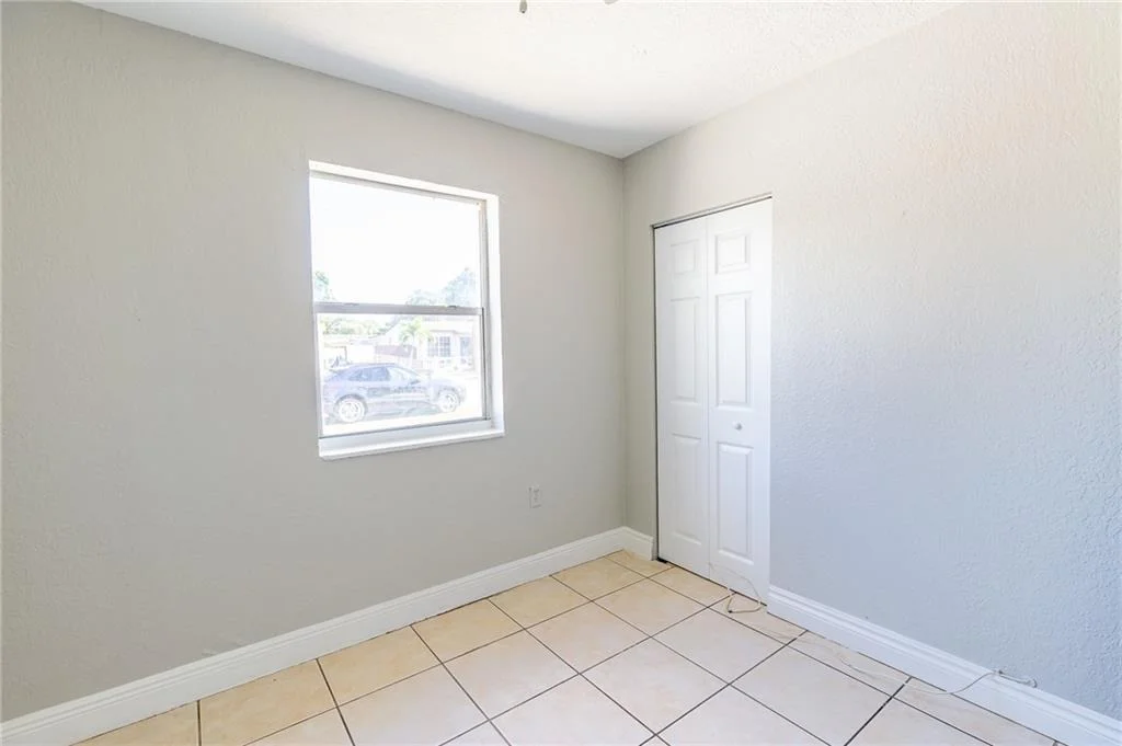 Photo of 810 N 68th Way