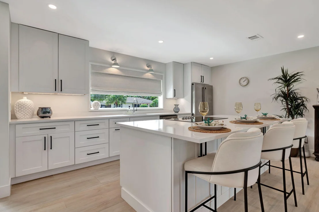 Photo of 359 Beacon Street