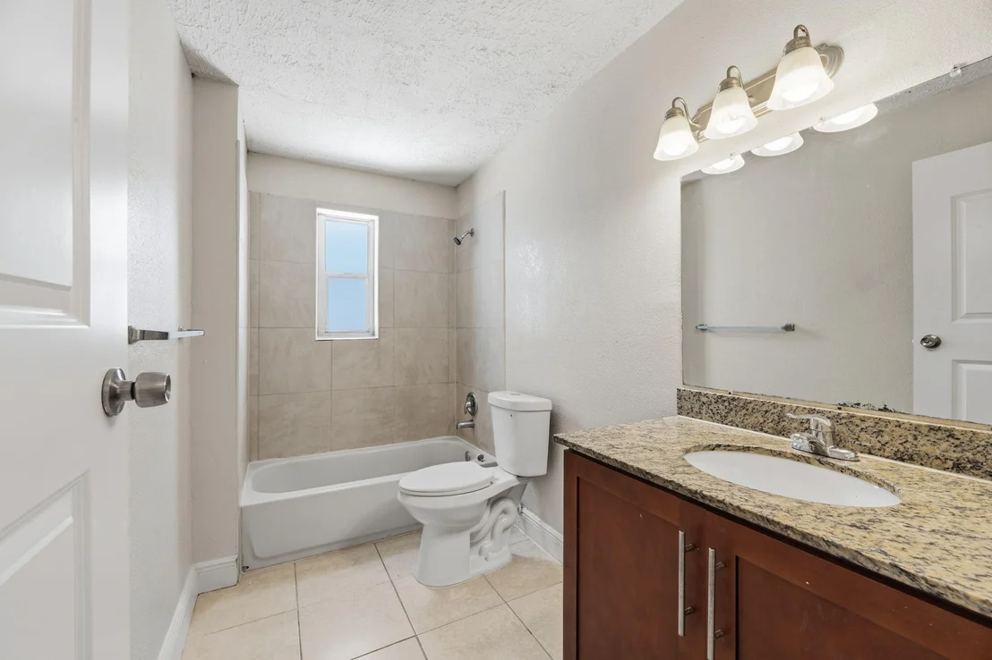 Photo of 4888 Prince Drive