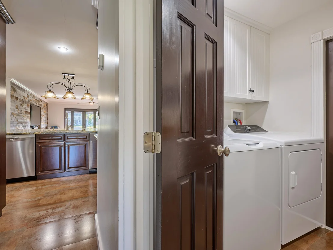 Photo of 2652 NE 3rd Street