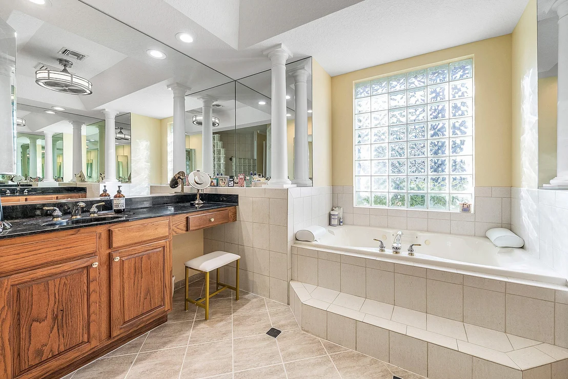 Photo of 21374 Falls Ridge Way