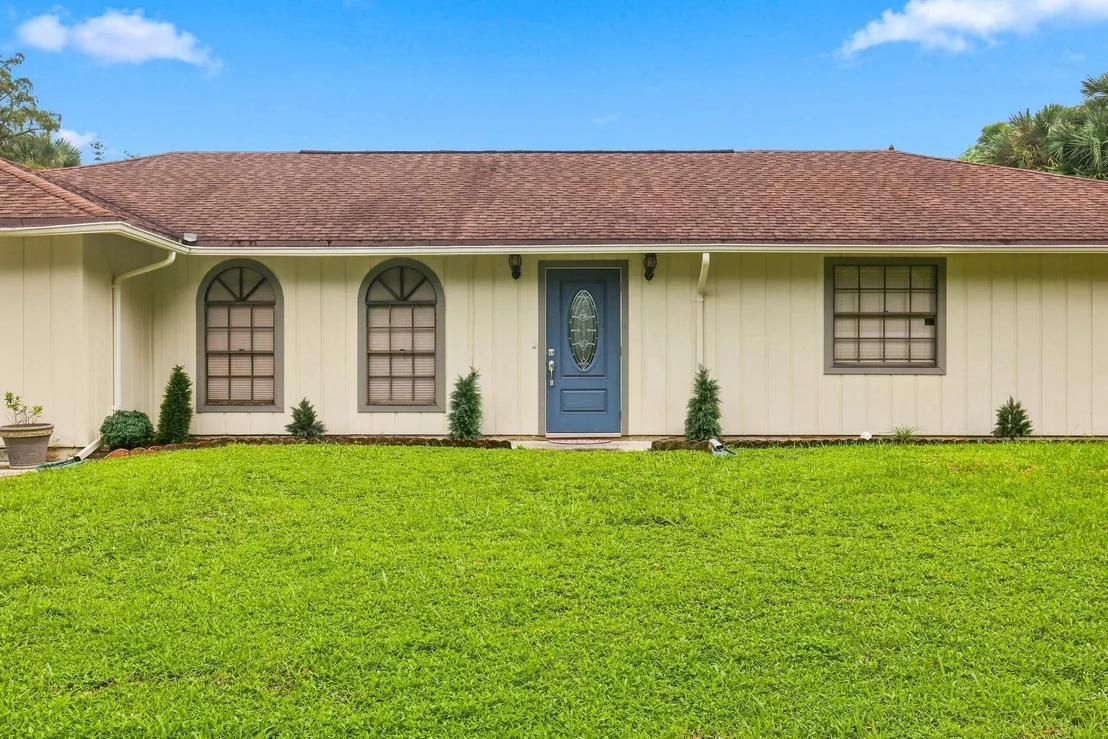 Photo of 12871 COMPTON Road