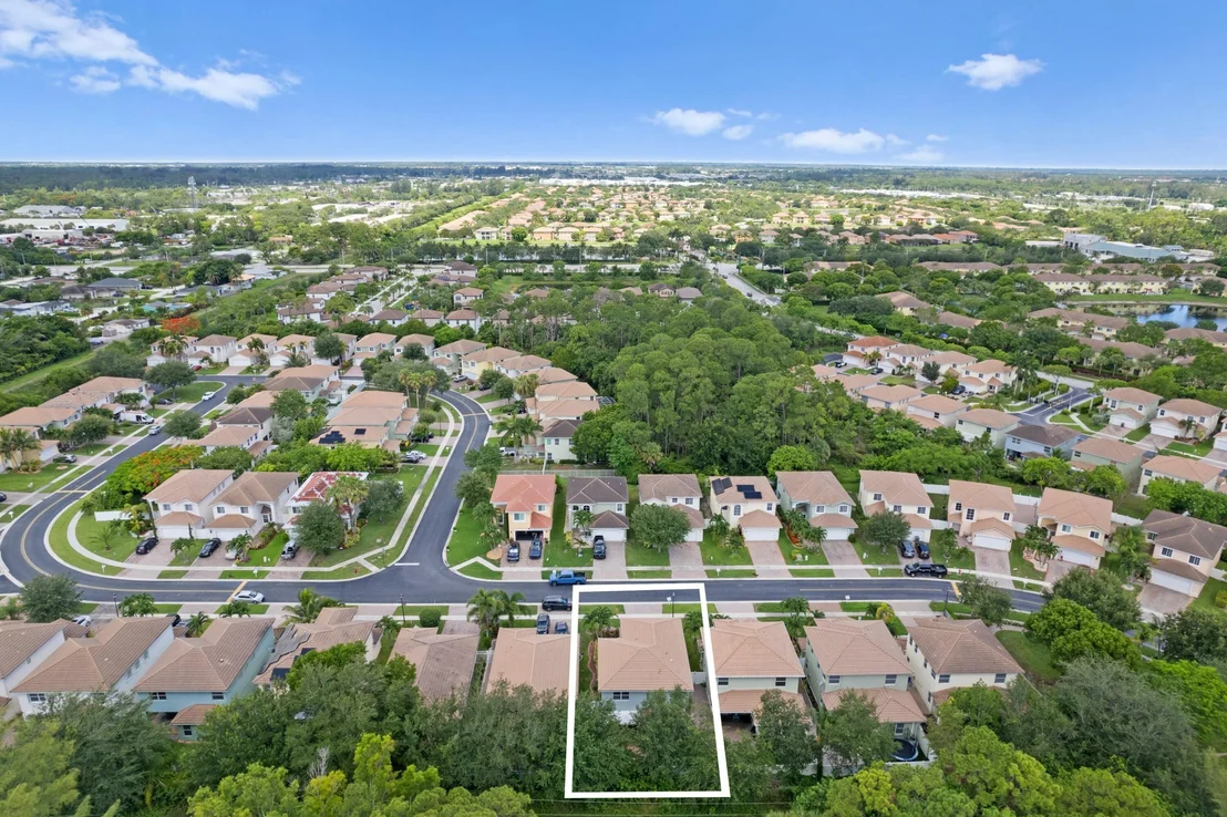 Photo of 6562 Adriatic Way