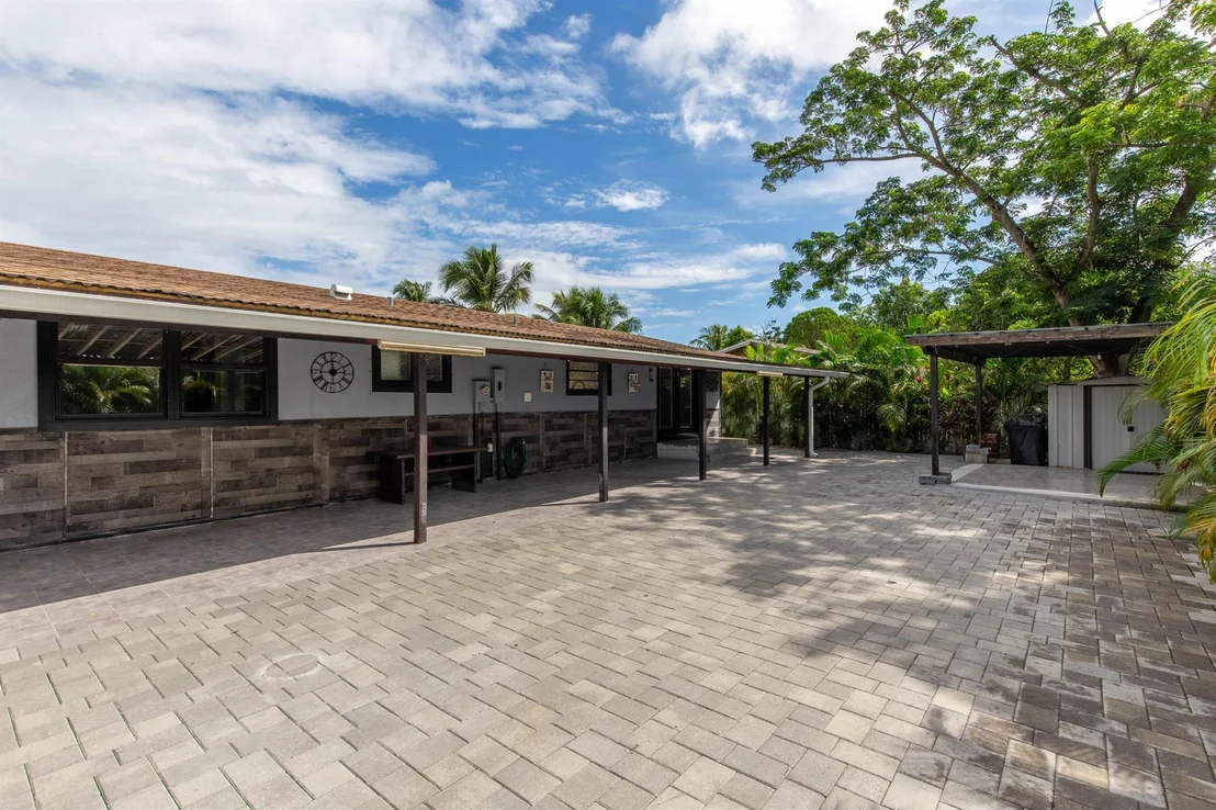 Photo of 3834 Mackinac Road