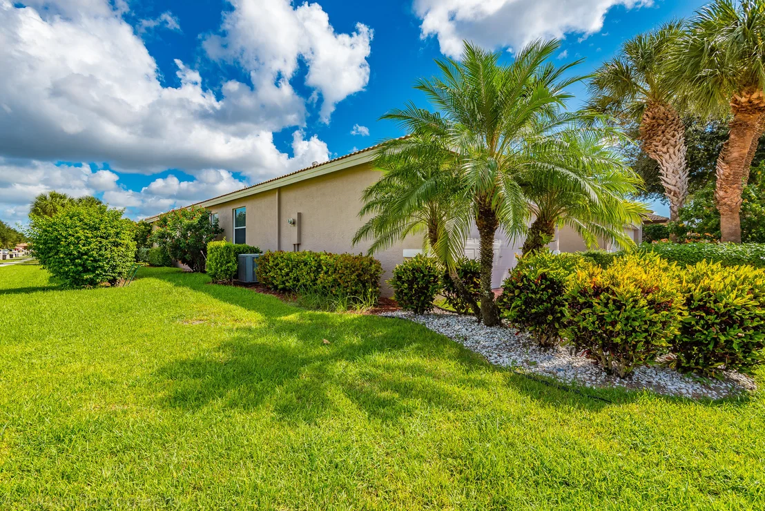 Photo of 5707 Emerald Cay Terrace