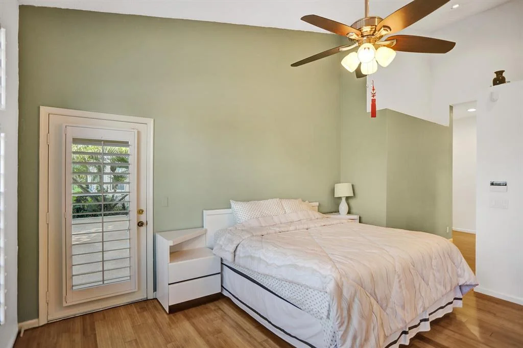 Photo of 6867 Cairnwell Drive