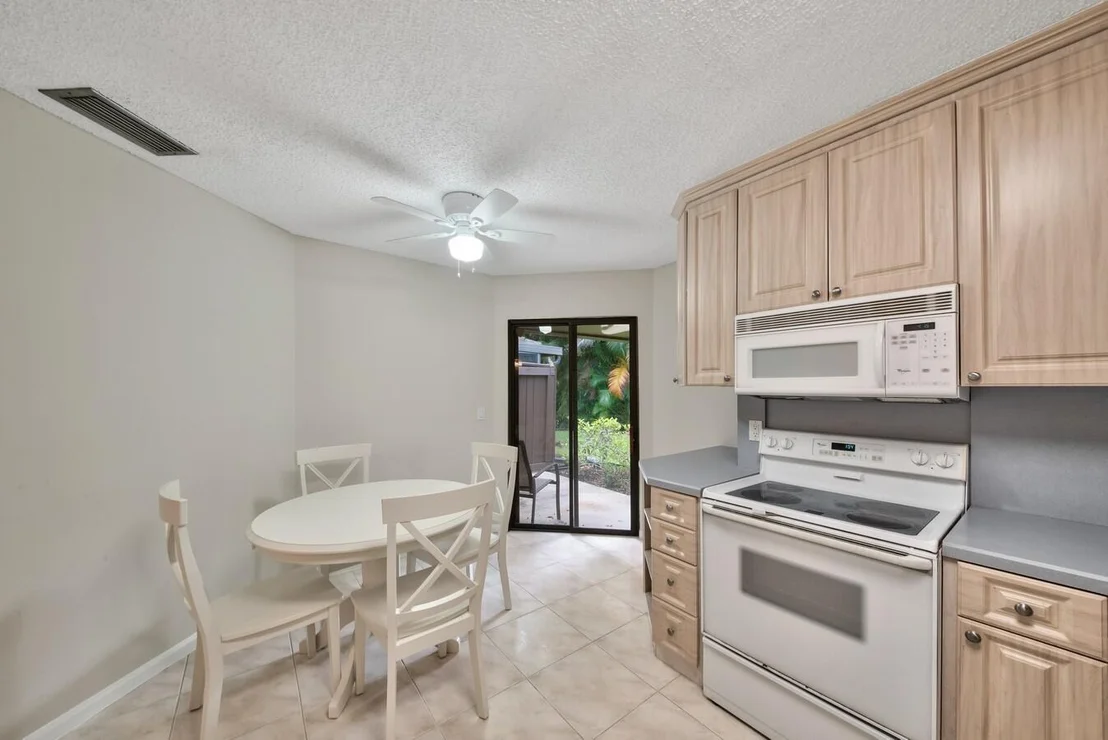 Photo of 5041 Pine Drive