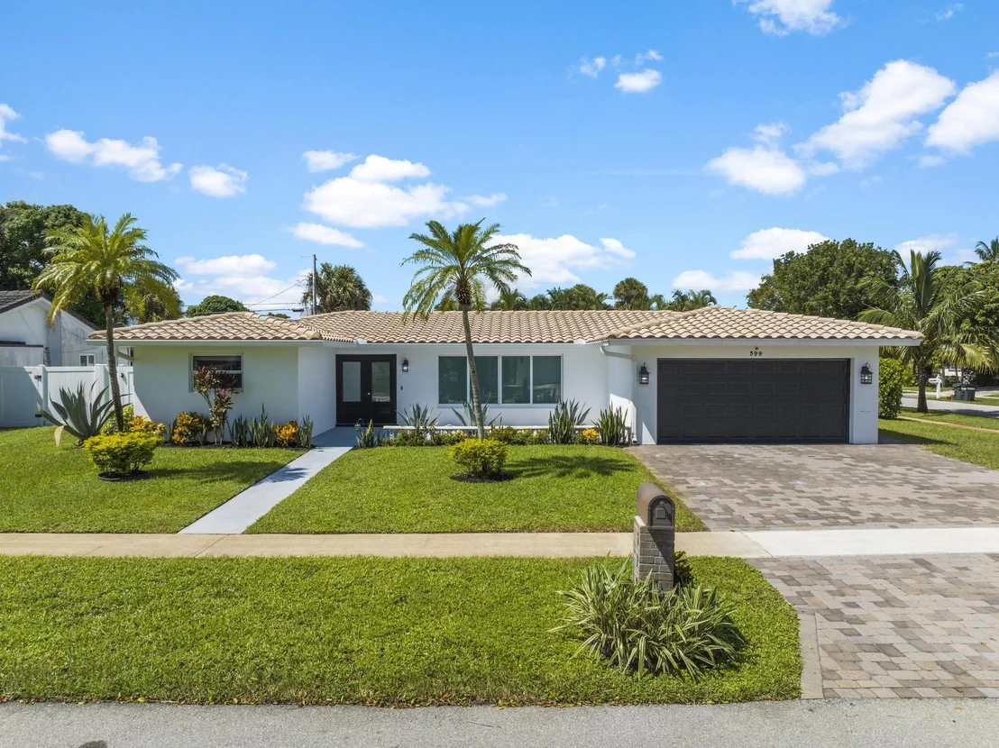 Photo of 599 NW 13th Drive