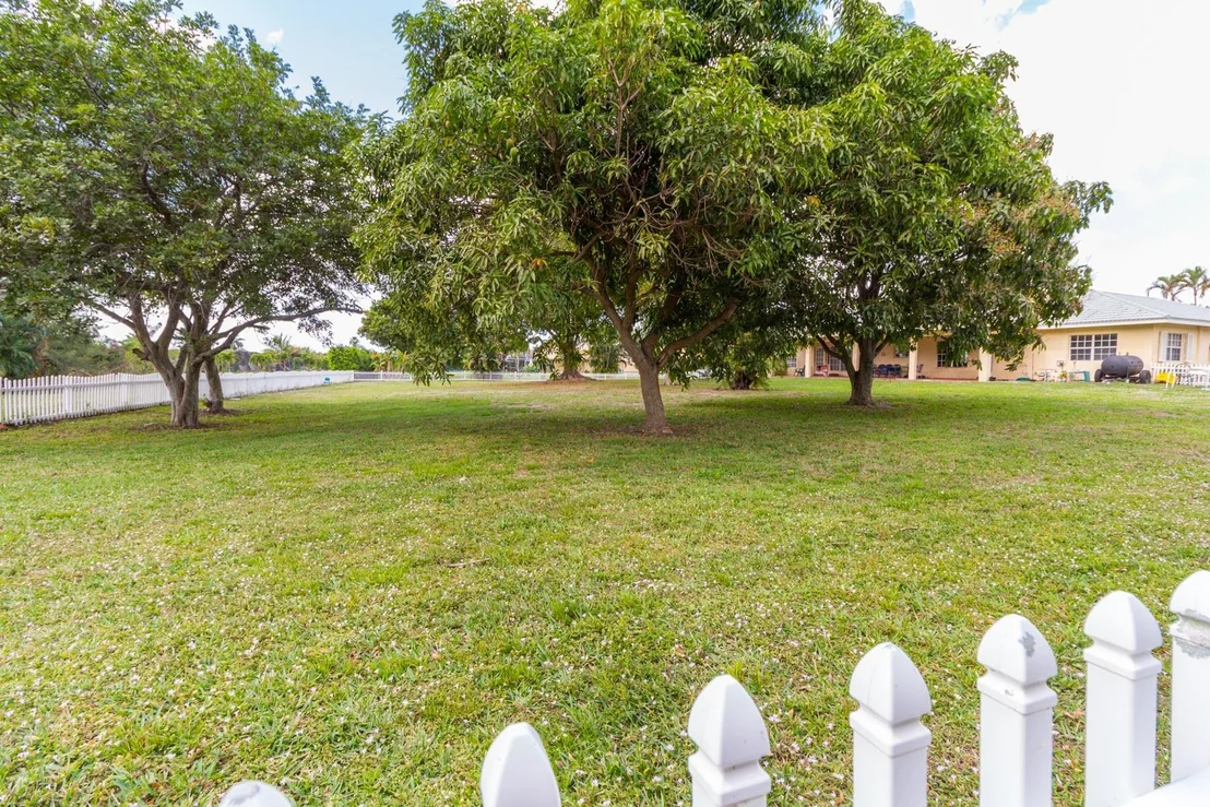 Photo of 8506 Sawpine Road