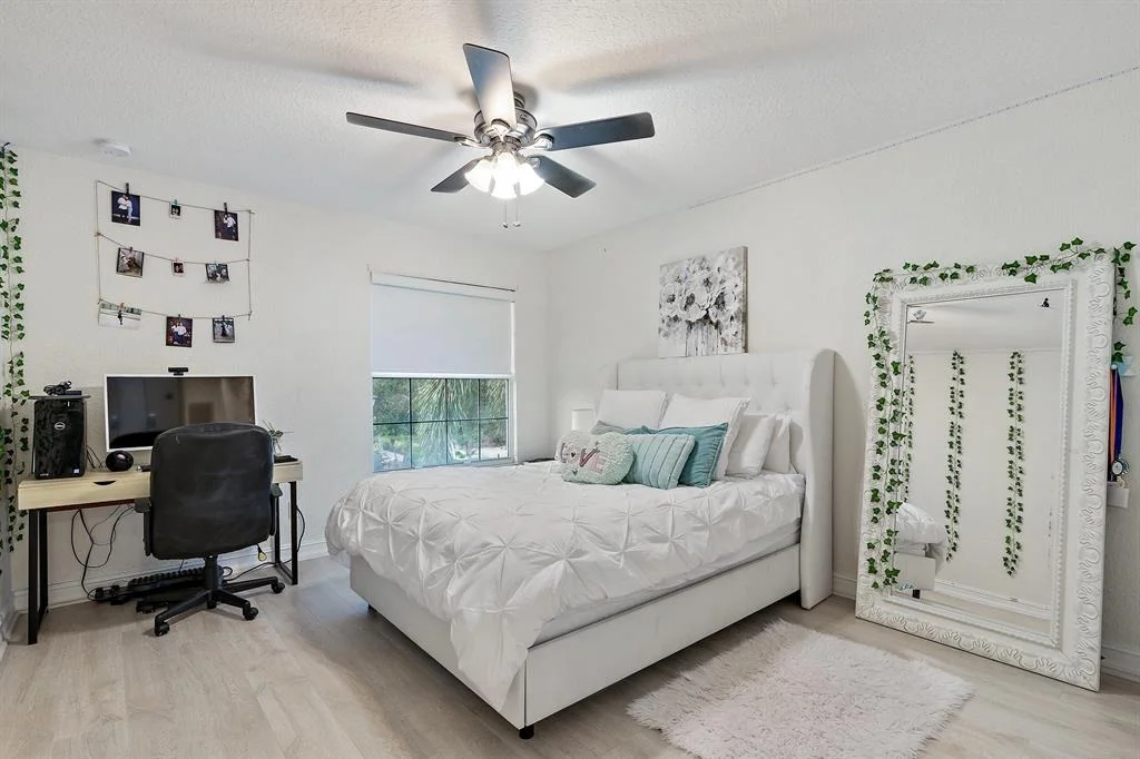 Photo of 7994 Emerald Winds Circle