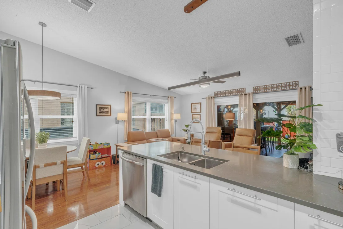 Photo of 4249 NW 1st Drive