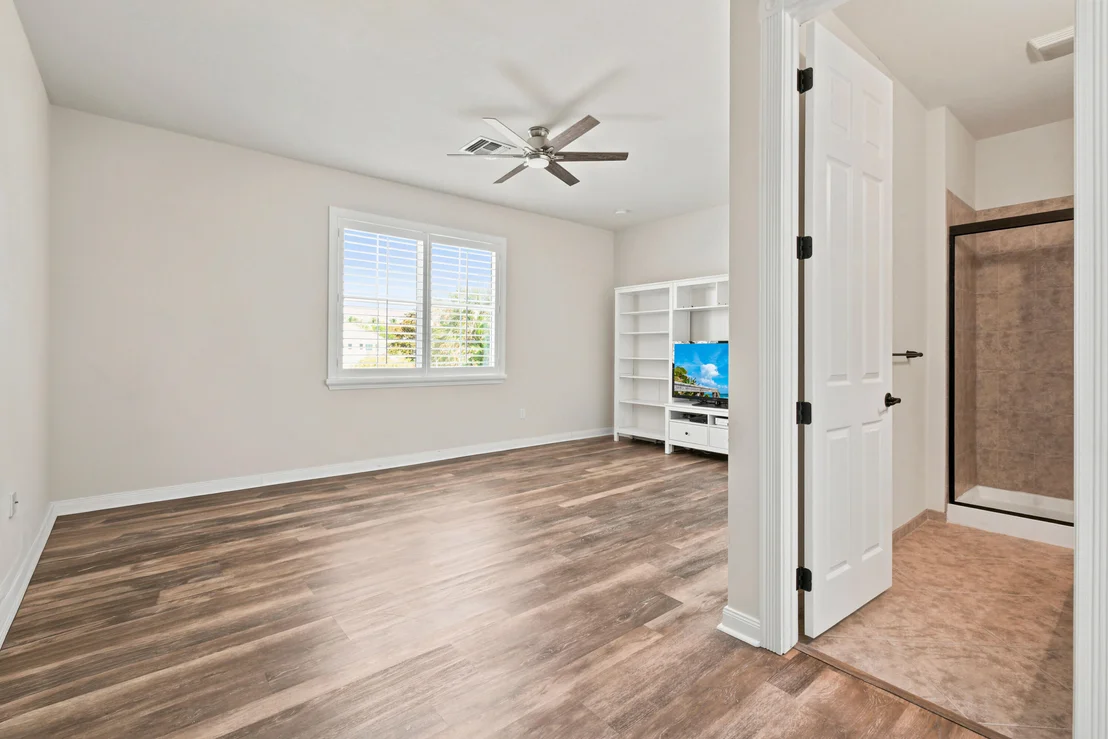 Photo of 2664 Greenway Drive