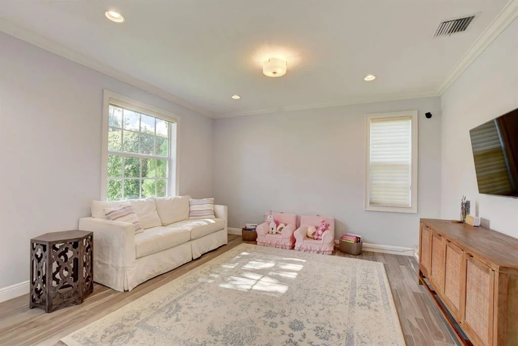 Photo of 4731 Glenn Pine Lane