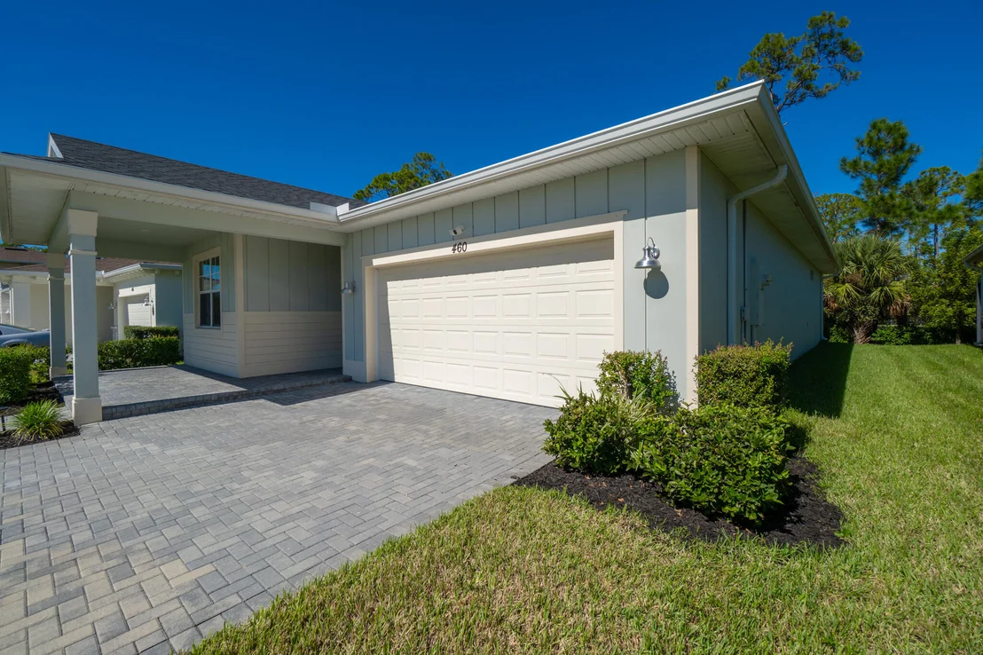 Photo of 460 Veridian Circle NW