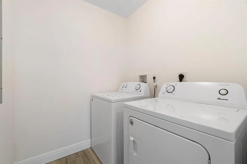 Photo of 667 Eagle Circle