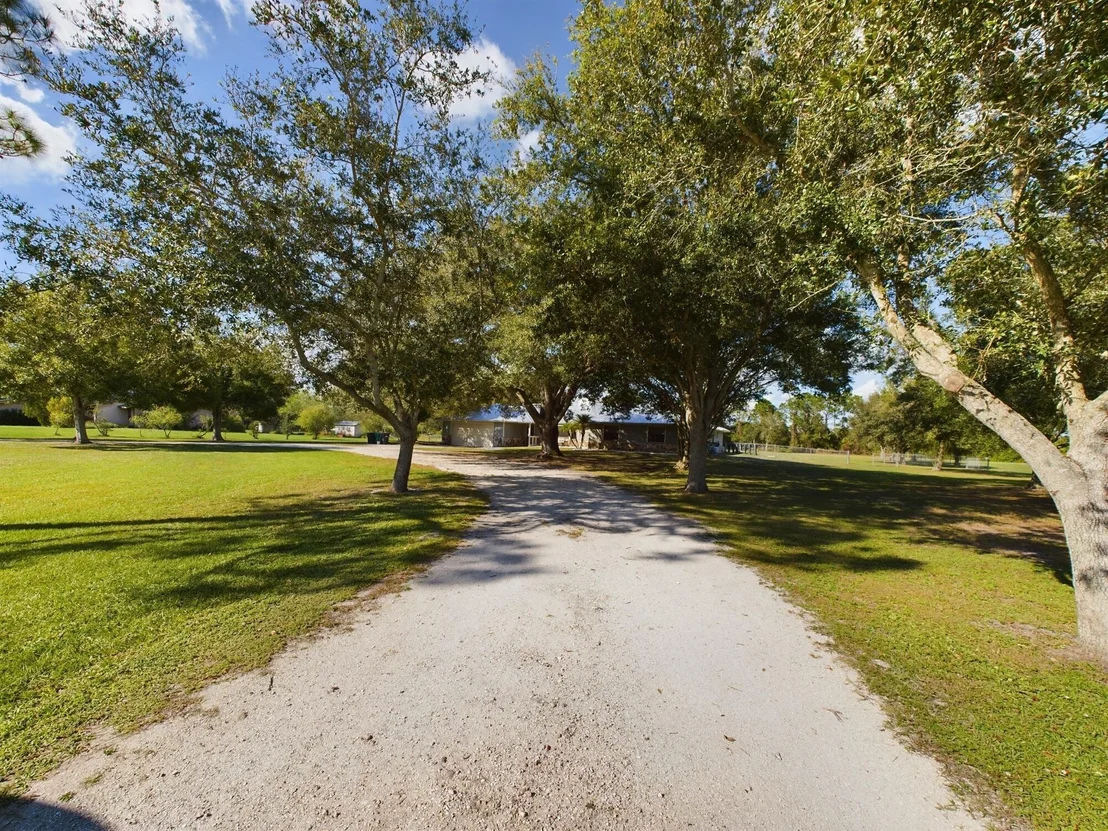 Photo of 2267 NE 54th Trail
