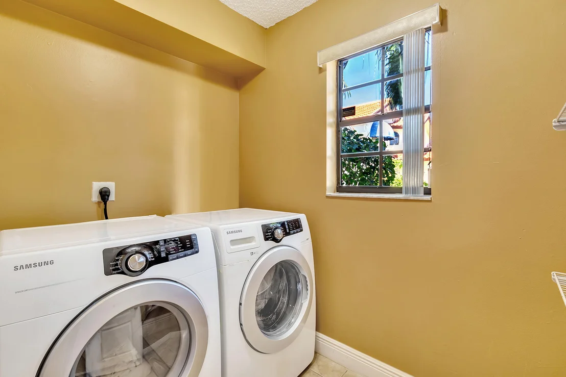 Photo of 1761 Harborside Circle