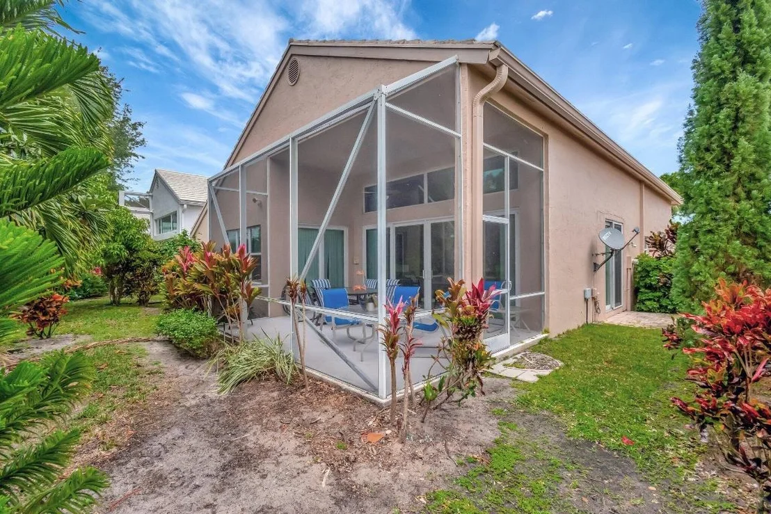 Photo of 6429 Three Lakes Lane