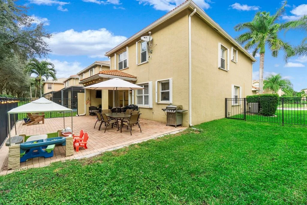 Photo of 10609 Cocobolo Way