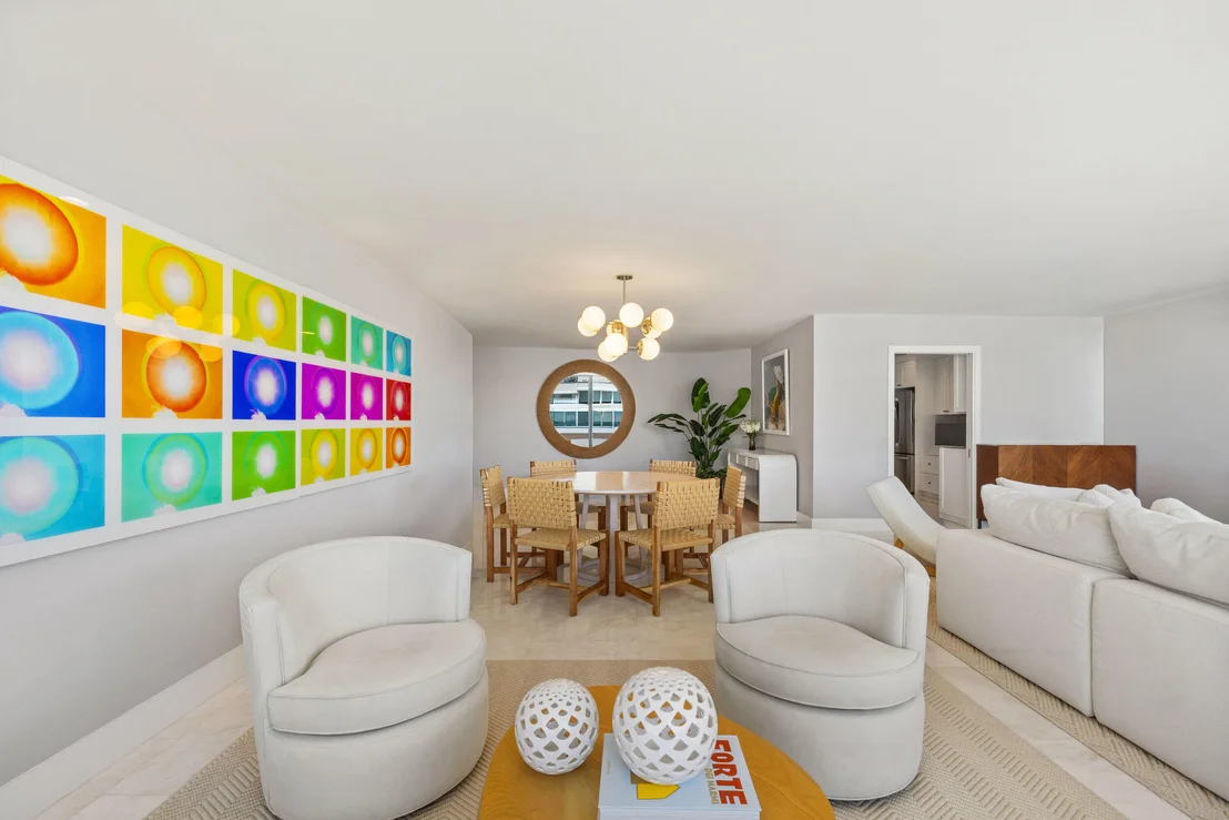 Photo of Unit B510511 at 44 Cocoanut Row