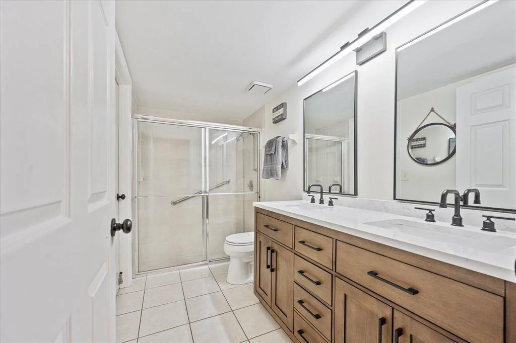 Photo of 4199 Willowood Lane