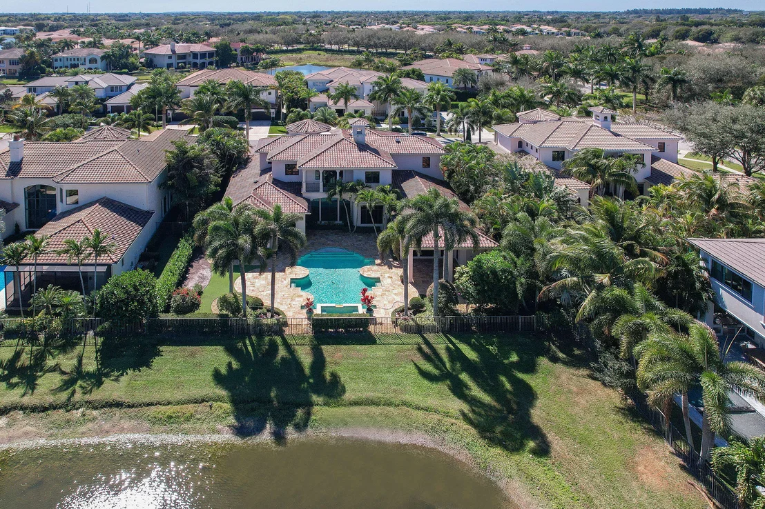Photo of 9253 Este Lago Drive