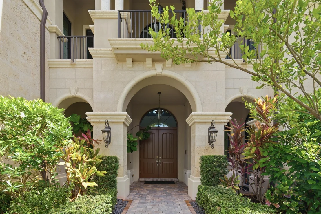 Photo of 16907 Crown Bridge Drive