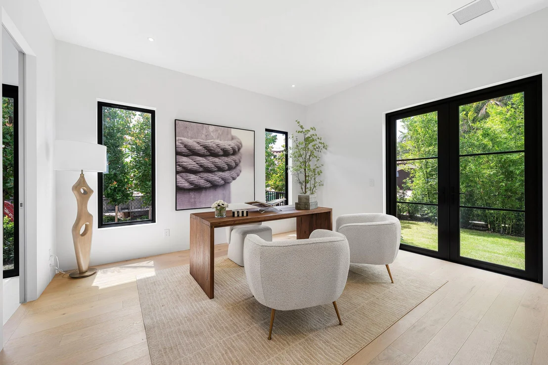 Photo of 819 Bamboo Lane
