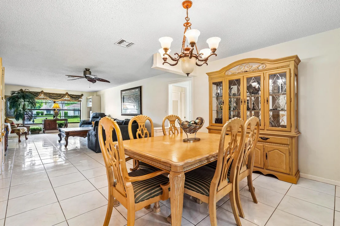 Photo of Unit A at 4350 Pear Tree Circle