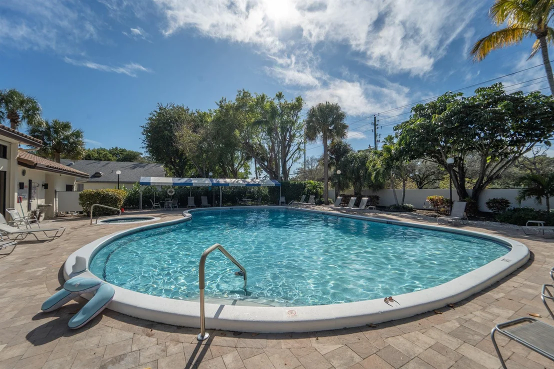 Photo of 4700 Boxwood Circle
