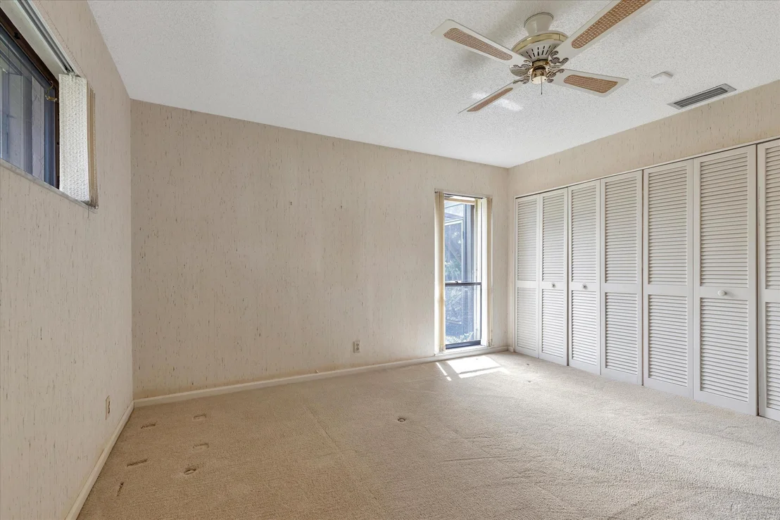 Photo of 4890 Pine Tree Drive