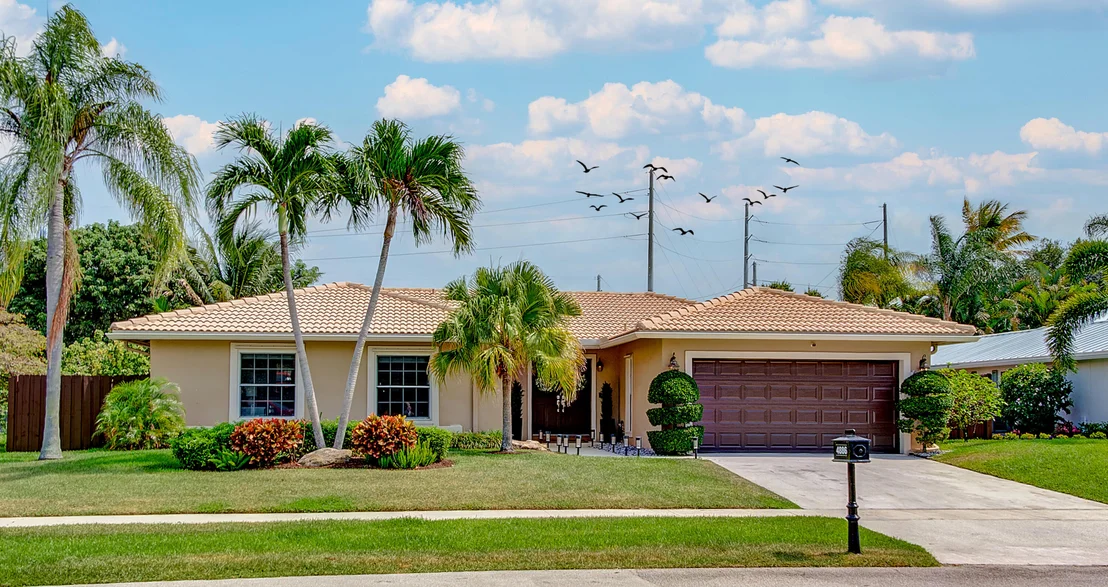 Photo of 4886 Acorn Drive