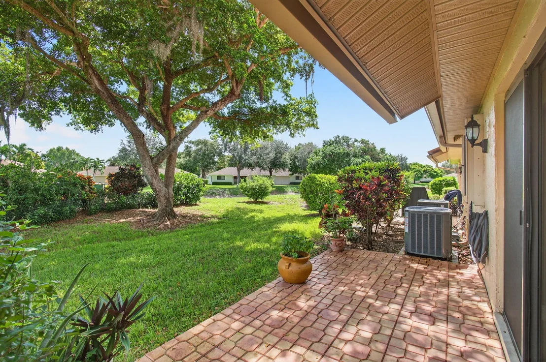 Photo of Unit A at 4555 Apple Tree Circle
