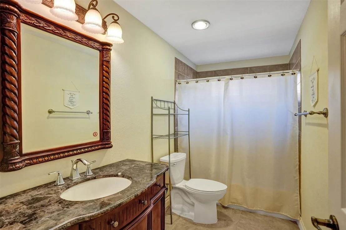 Photo of 2565 Kerry Drive