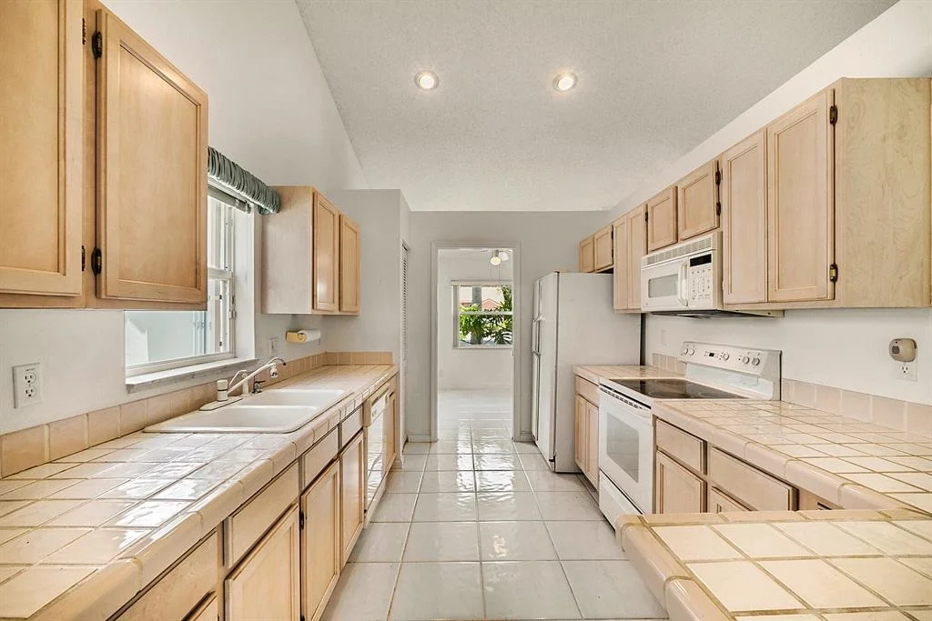Photo of 5392 Grande Palm Circle