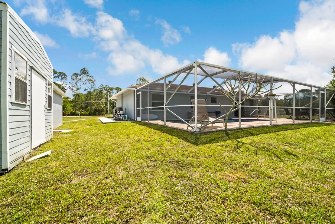 Photo of 4793 Avocado Boulevard