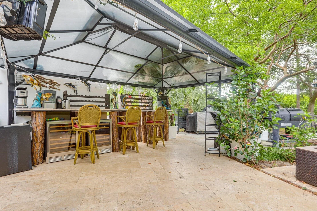 Photo of 930 RAMBLING DRIVE Circle