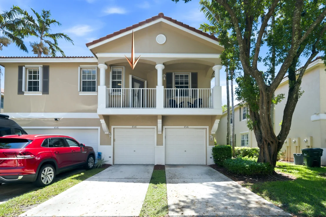 Photo of Unit A at 4541 HIGHGATE Drive
