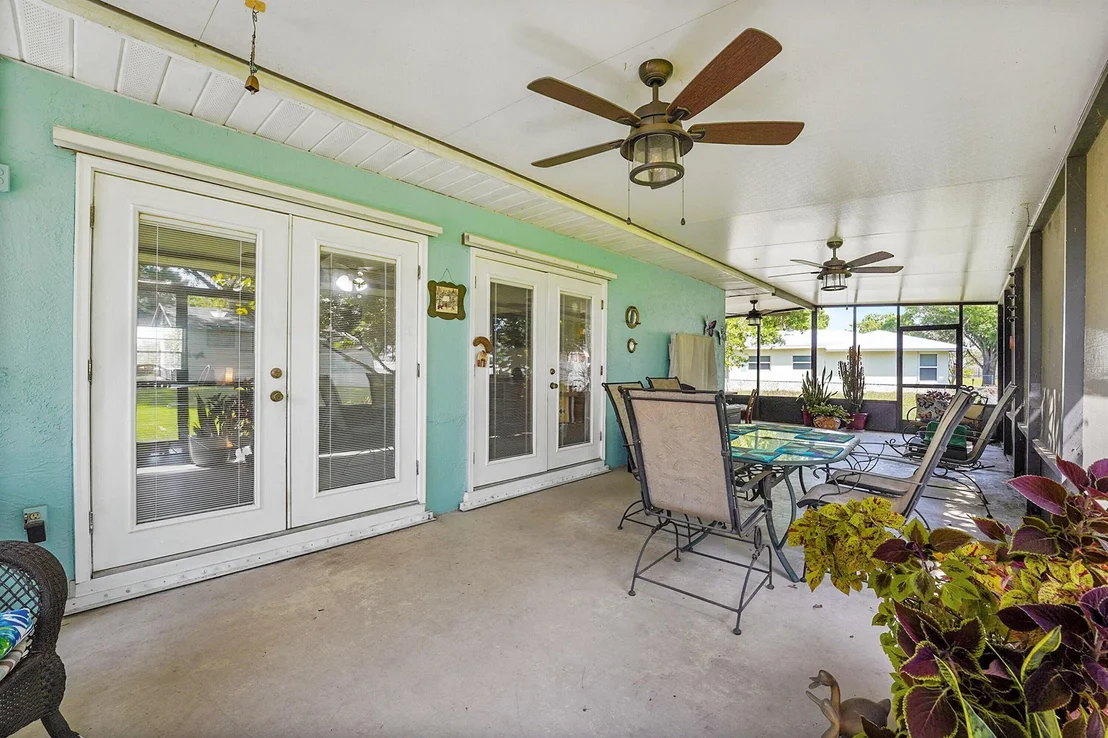 Photo of 905 Scott Street