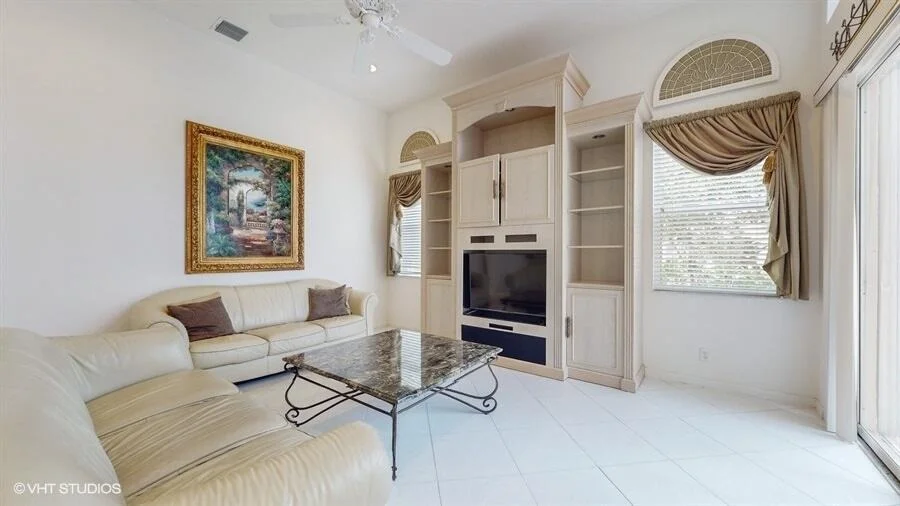 Photo of 6867 Chimere Terrace