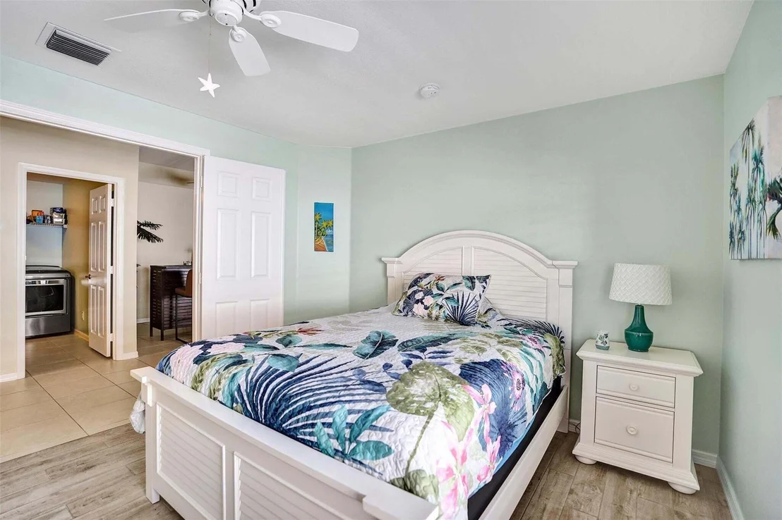 Photo of 12095 Roma Road