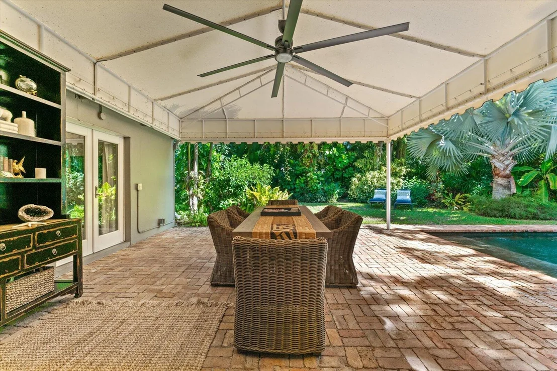 Photo of 733 Sunset Road
