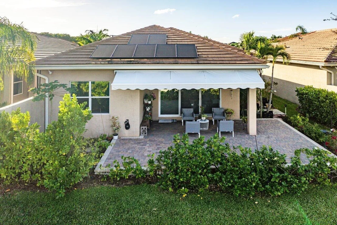 Photo of 15434 Blue River Road