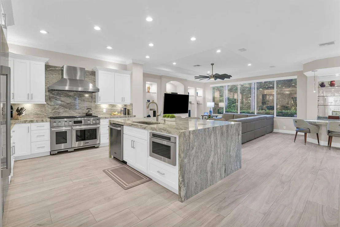 Photo of 10633 Pine Tree Terrace
