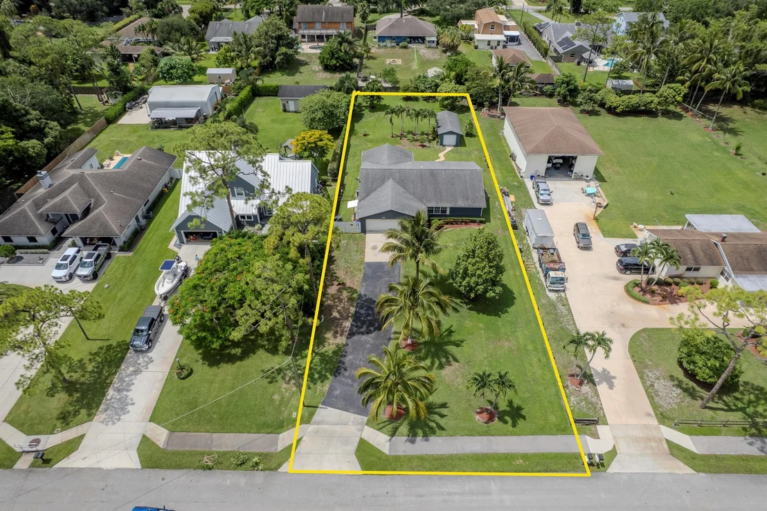 Photo of 5324 Canal Drive