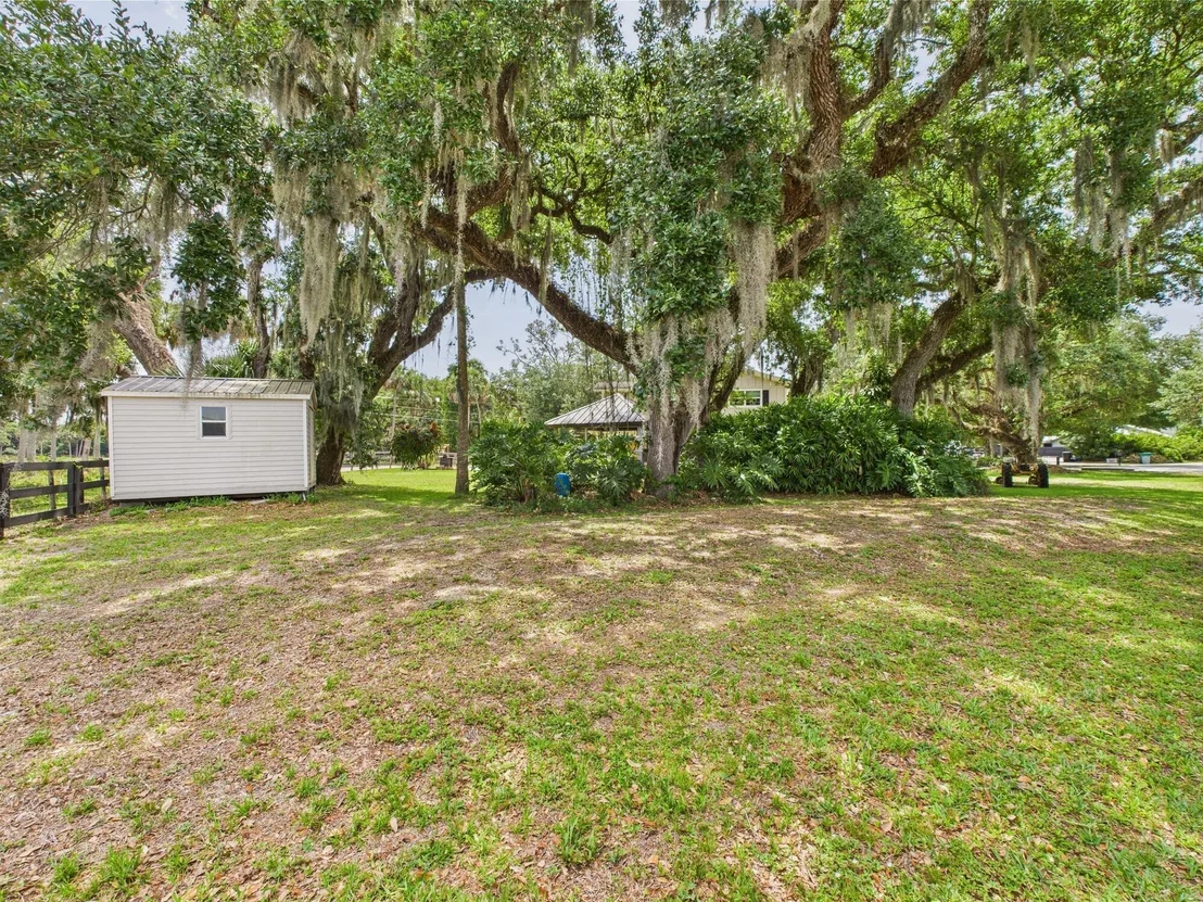 Photo of 2045 SW 18th Lane